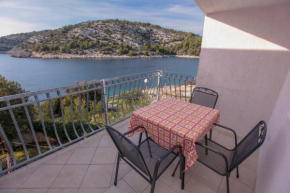 Отель Apartments Mama  Рогозница